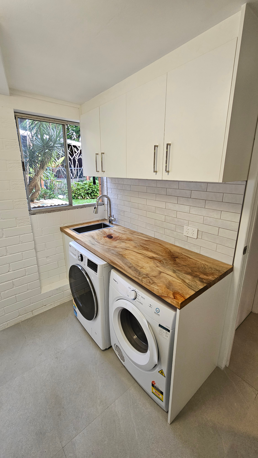 Hardwood Benchtop Laundry Renovation
