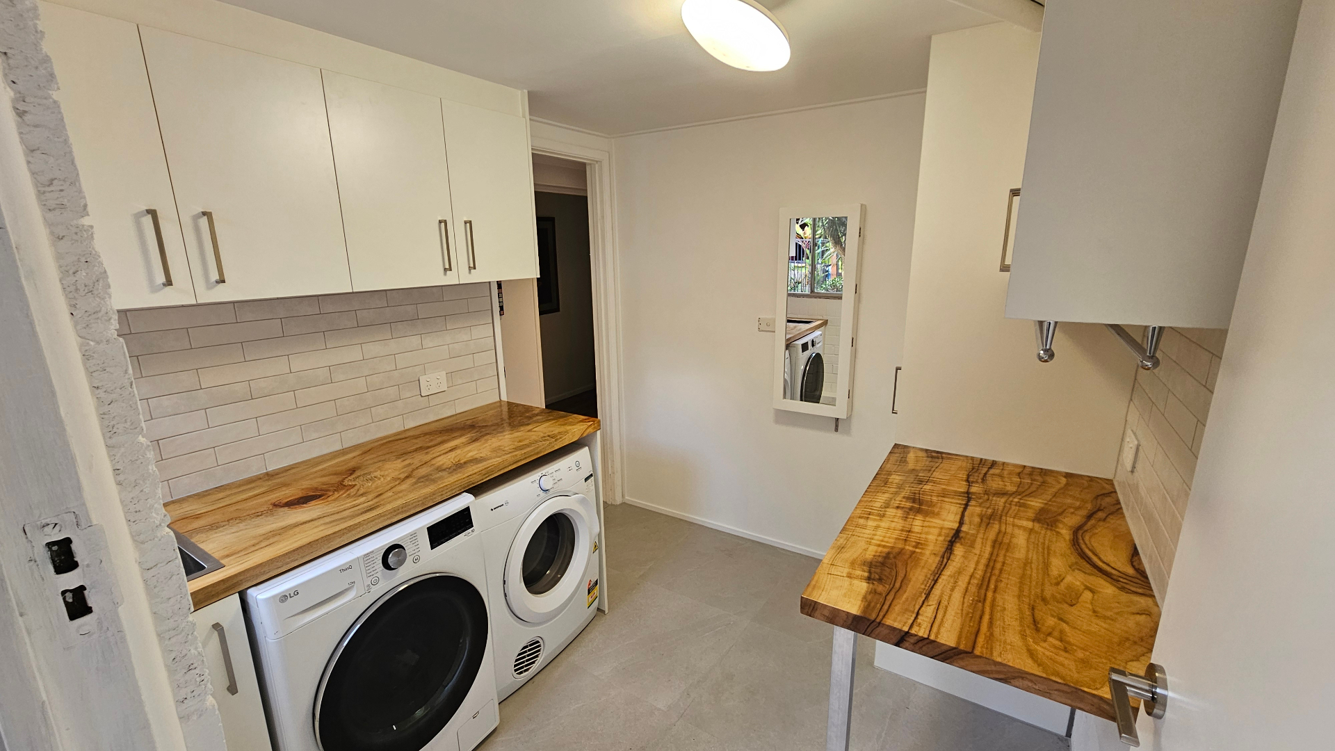 Hardwood Benchtop Laundry Renovation — photo 2
